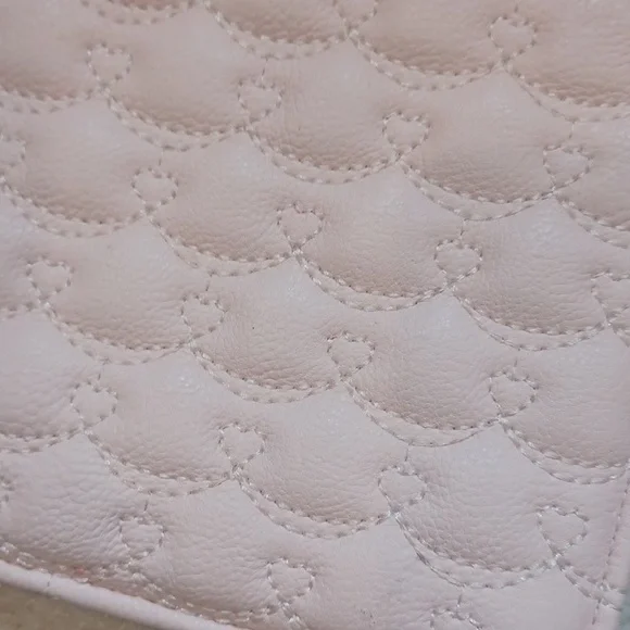 Betsey Johnson Pink Heart Design Quilted Clutch - Picture 2 of 8